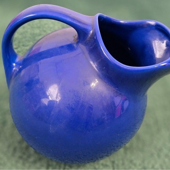Hall China Company Cobalt Blue Ball Pitcher Art Deco 2 Quart Size Marked 633 USA - Picture 2 of 6